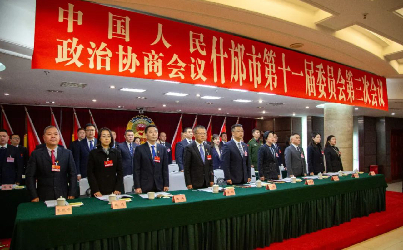 升国旗.jpg