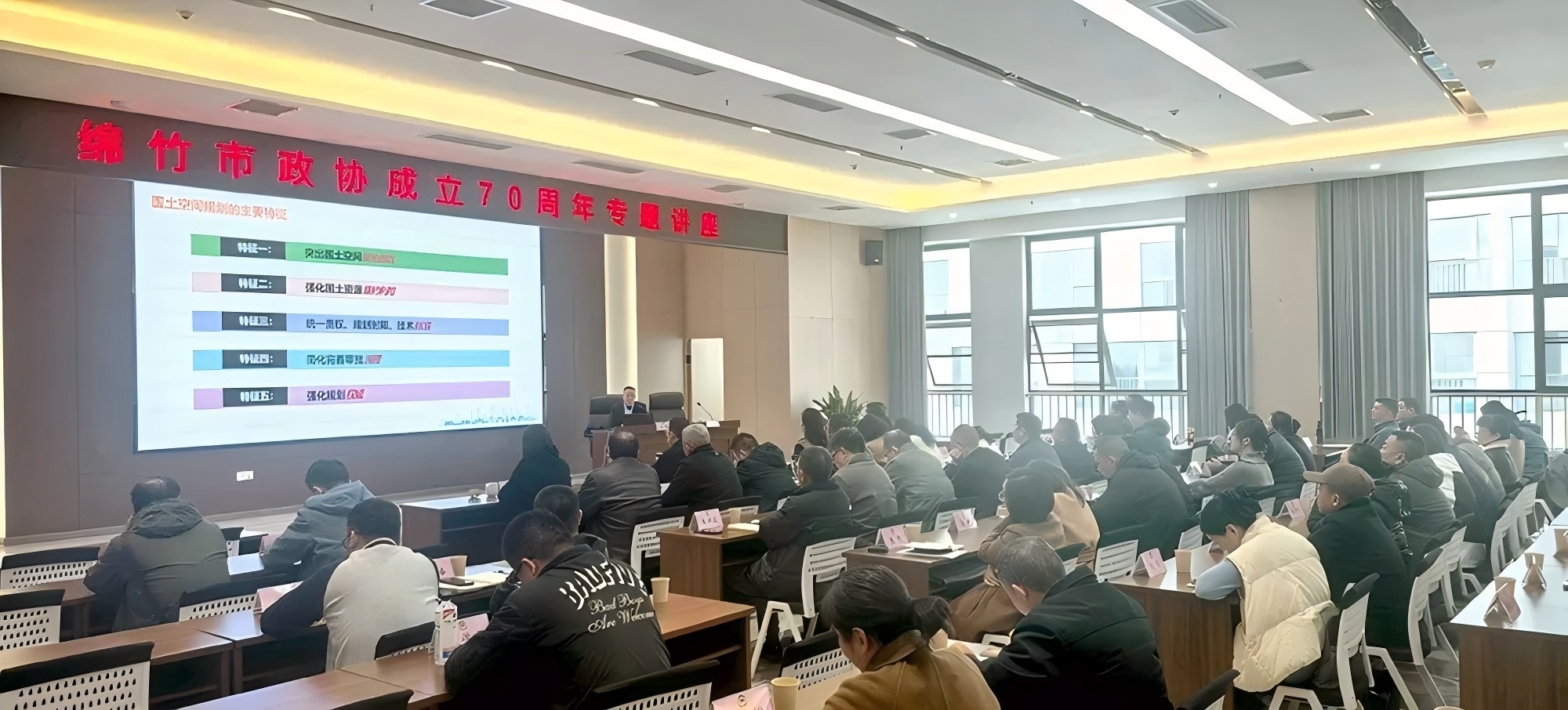 640(1).jpg 640(1).jpg